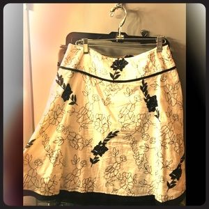 Women’s Skirt